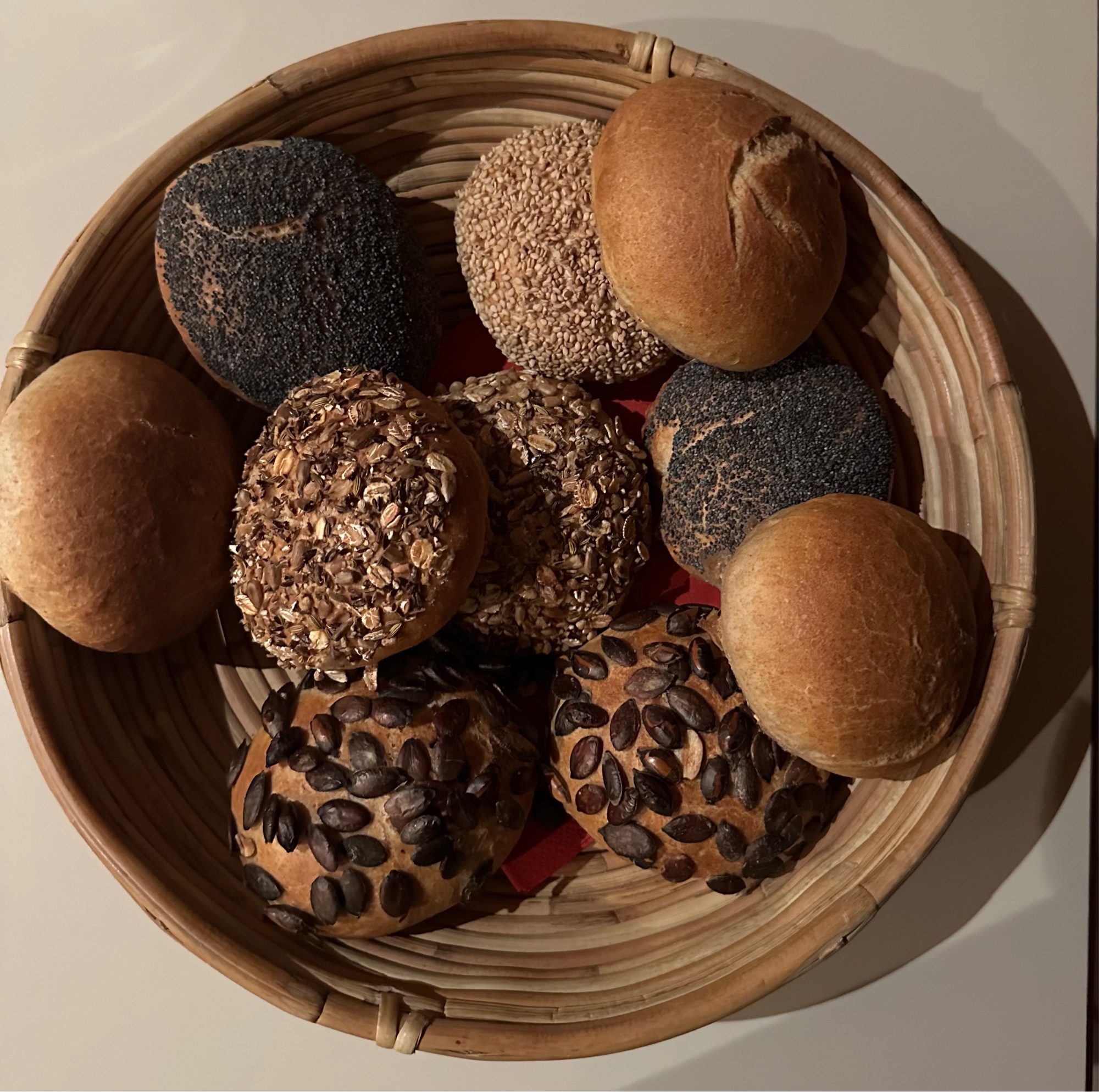 Brot backen.jpg (c) Sr. Maria Juliane Feithen SPSF