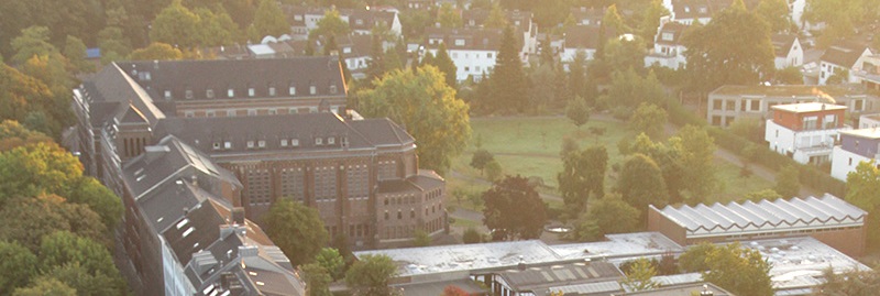 (c) Ernst Wawra