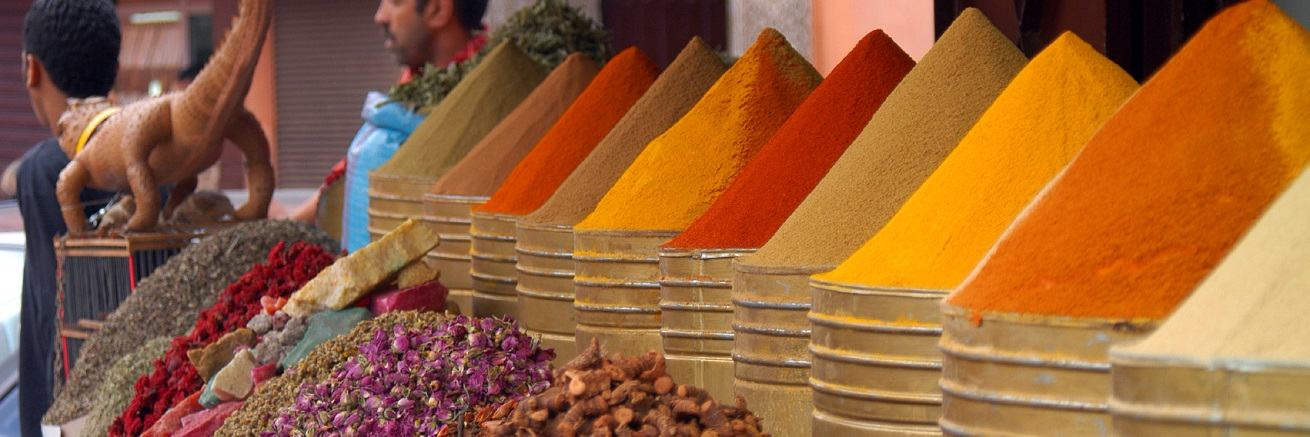 Marokko Gewürze (c) Dr. P. Bauer