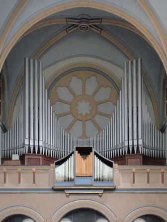 Stahlhut-Orgel Herz Jesu (c) pfarreieigen / Foto: Andreas Hoffmann